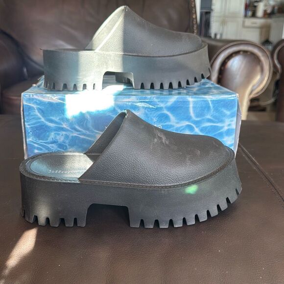 Jeffrey Campbell Woman Black Mule Clogs - Picture 9 of 10